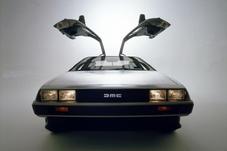  DeLorean DMC-12 1981 года  (фото 3 из 48)